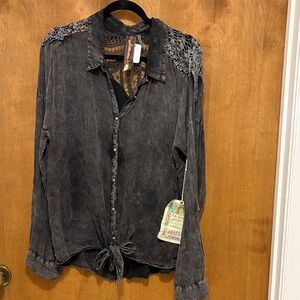 577. Aratta Washed Black Lace-Trim Button-Down Tie-Front Shirt
